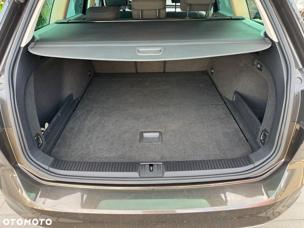 Volkswagen Passat Variant 2.0 TDI BMT SCR 4Mot Comfortline DSG7 - 27