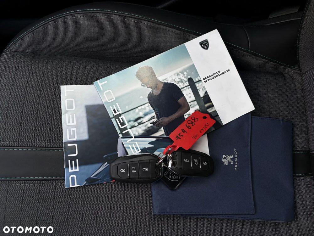 Peugeot 2008 1.2 PureTech Allure Pack S&S EAT8 - 38