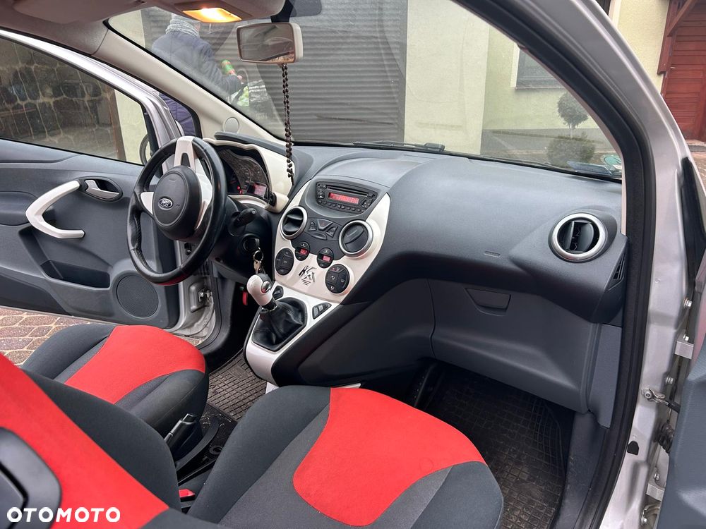 Ford KA 1.2 Titanium EU5 - 7