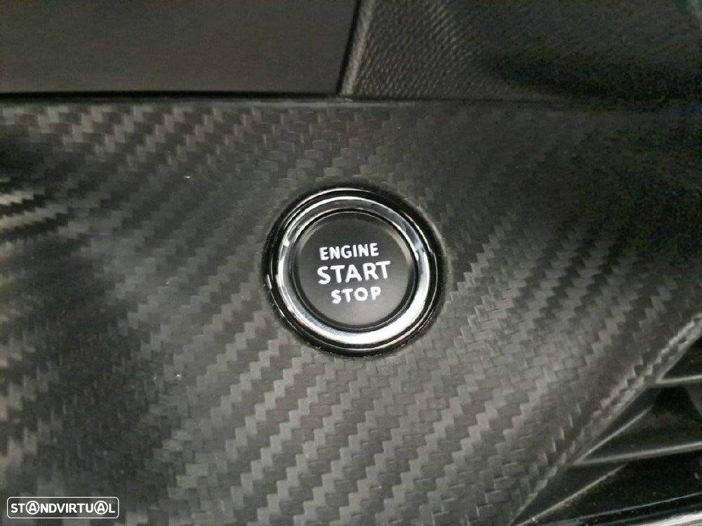 Peugeot 2008 1.5 BlueHDi GT - 18