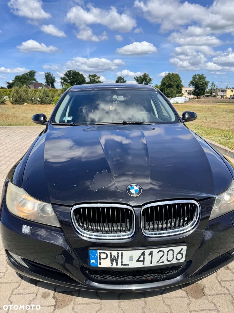 BMW Seria 3 318i - 3