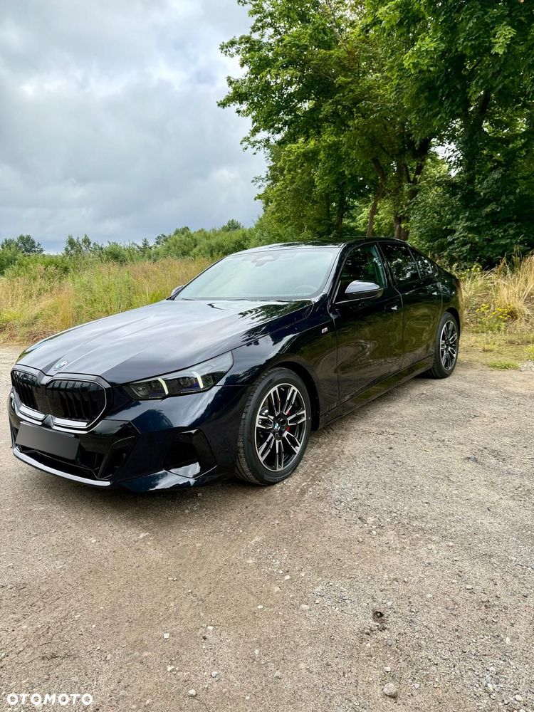 BMW Seria 5 520d mHEV M Sport - 10