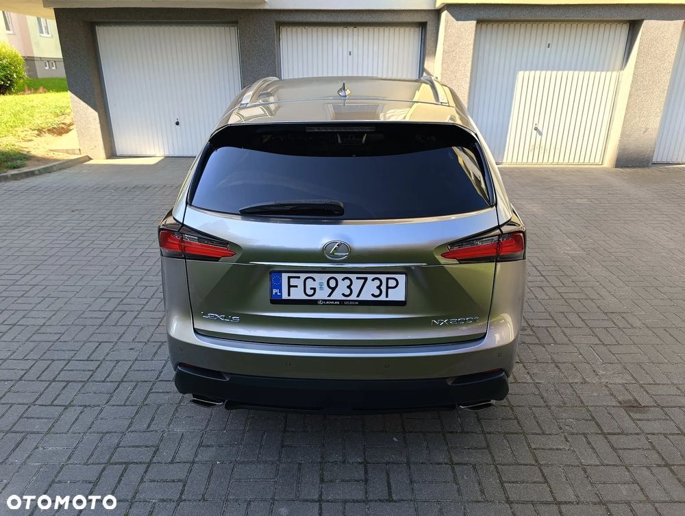 Lexus NX 200t Comfort AWD - 8