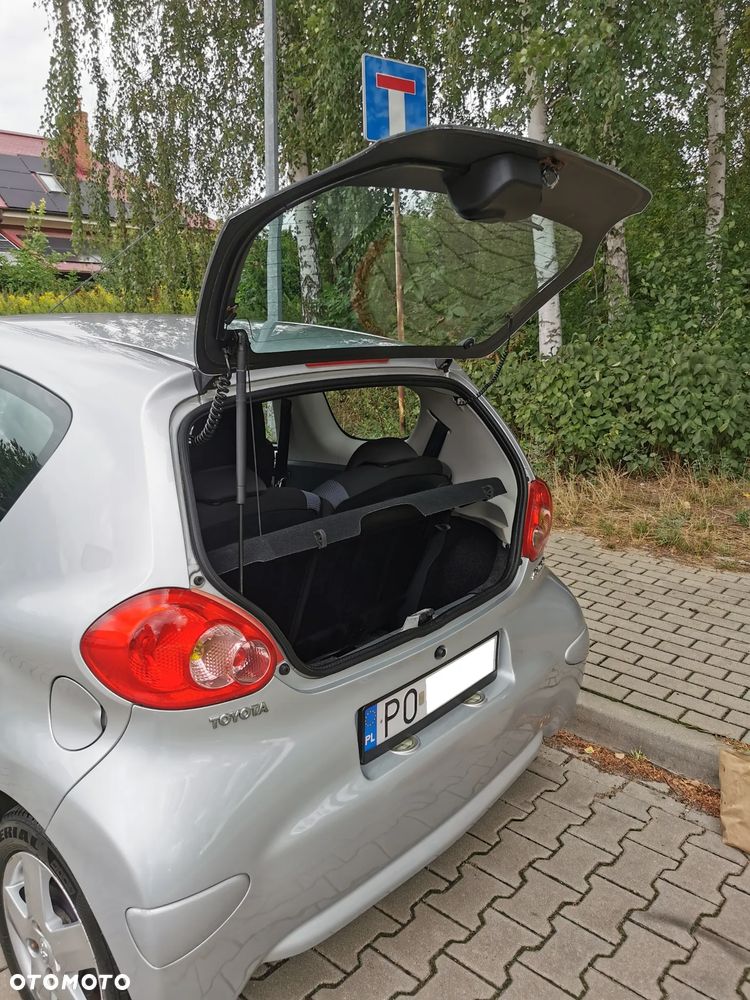 Toyota Aygo Cool&Go - 17