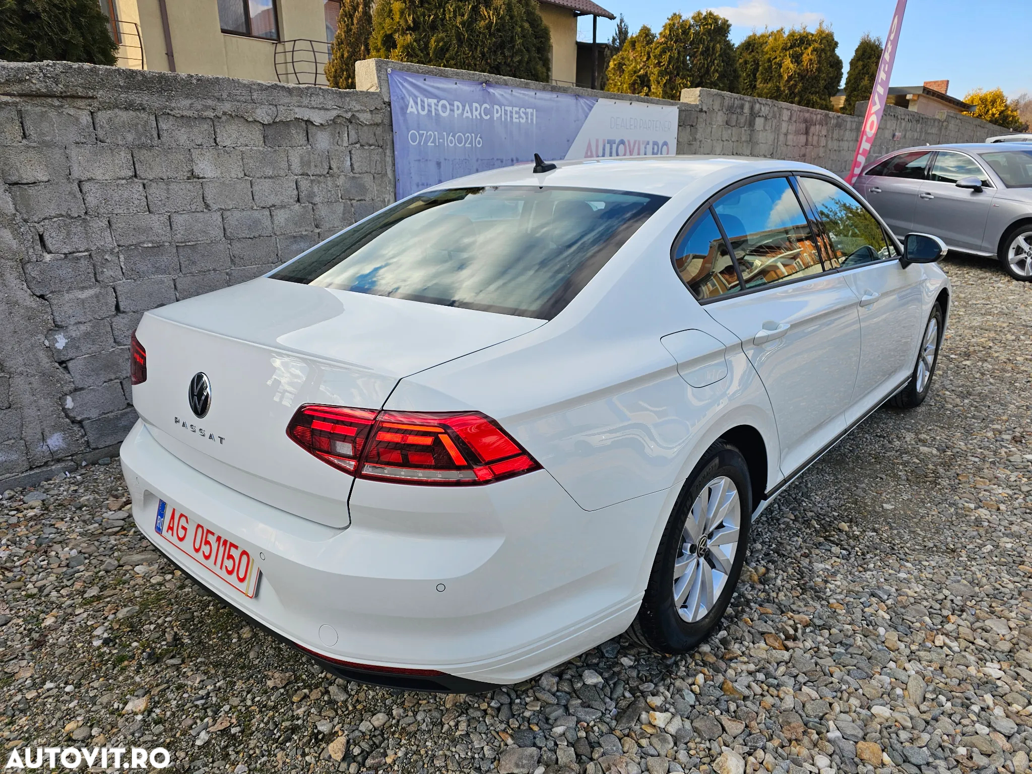 Volkswagen Passat 2.0 TDI SCR DSG - 4