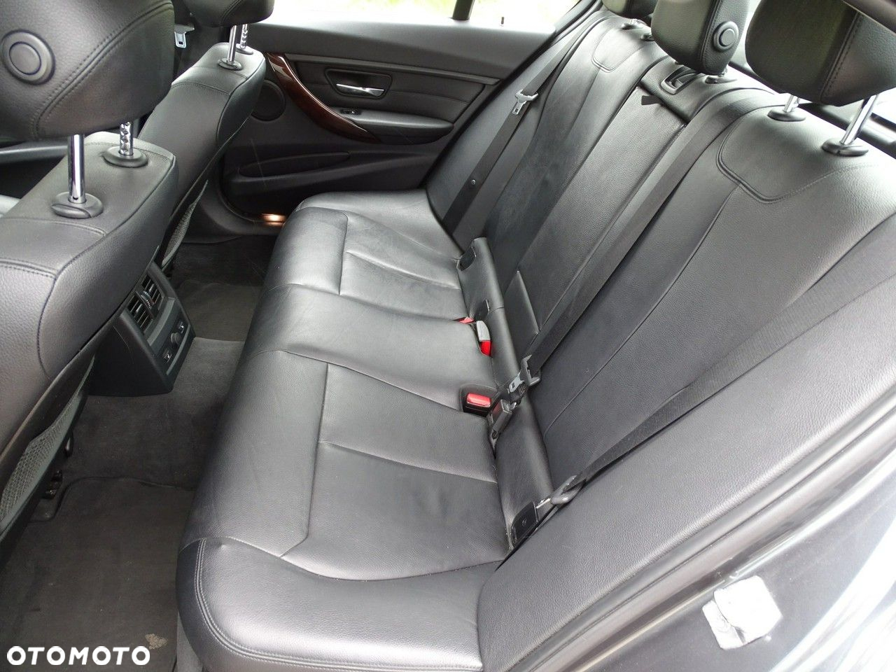 BMW Seria 3 - 18