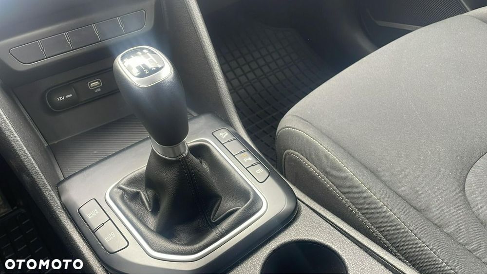 Kia Sportage - 14