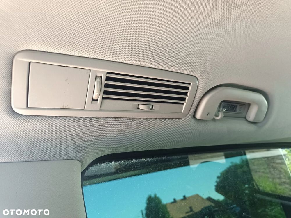 Mercedes-Benz Vito 116 CDI Tourer Extralang EDITION - 12