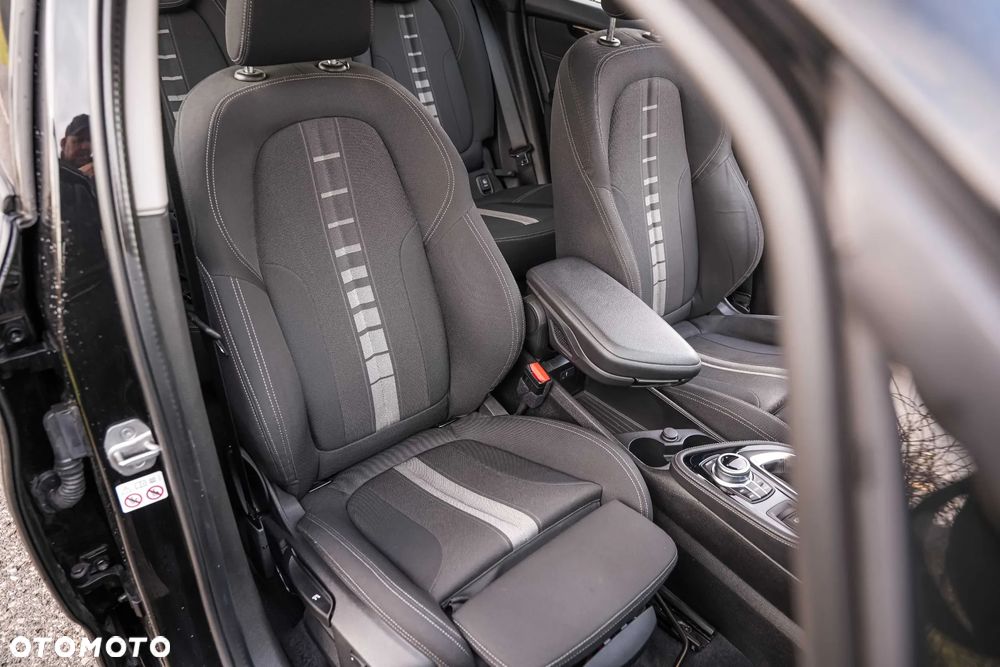 BMW Seria 2 218i Sport Line - 15