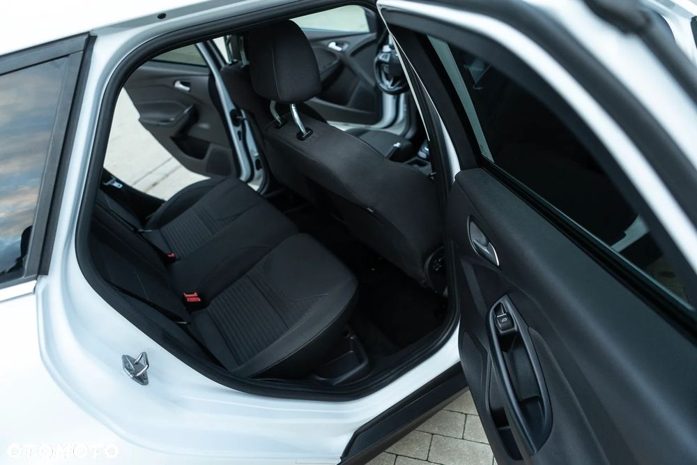Ford Focus - 39