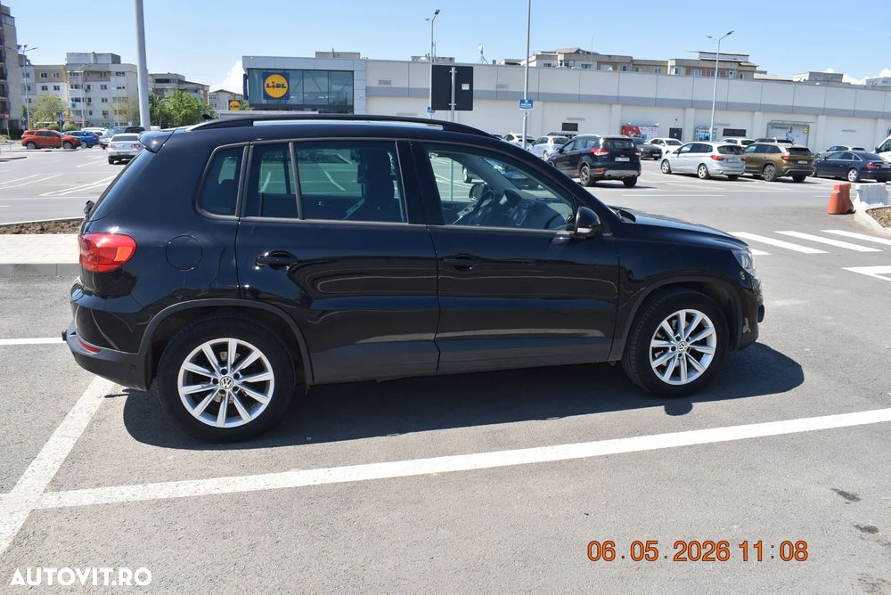 Volkswagen Tiguan 2.0 TDI DPF BlueMotion Technology Exclusive - 2