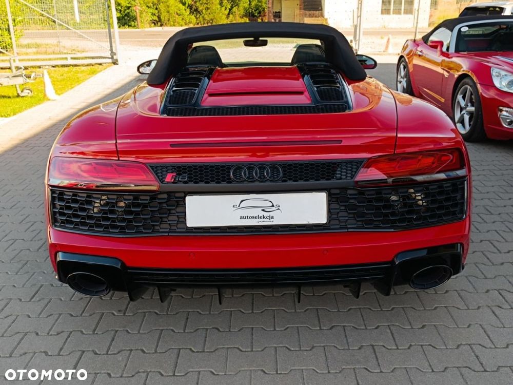 Audi R8 Spyder - 17