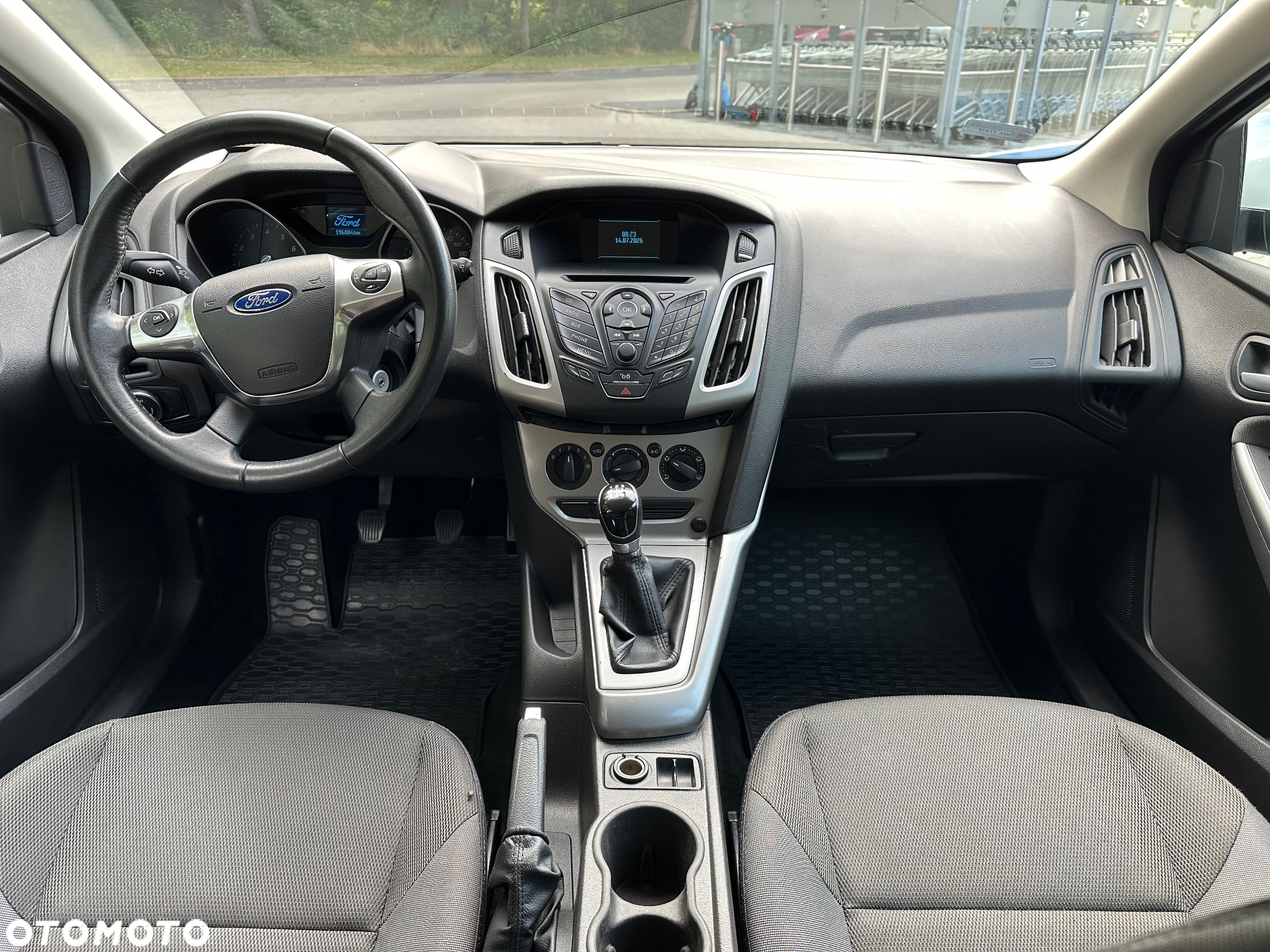 Ford Focus 1.6 Trend - 10