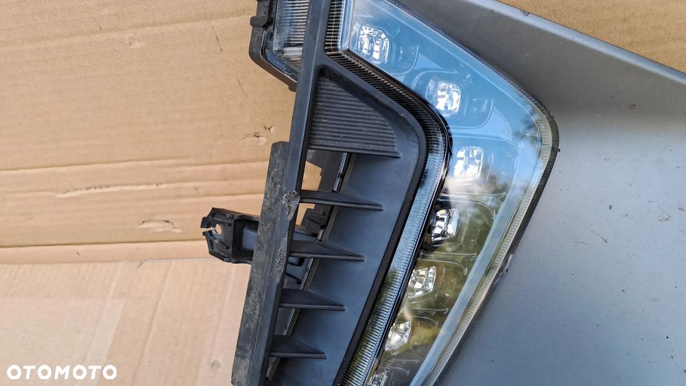 HYUNDAI IONIQ PRAWA LAMPA LED DRL Z KRATKĄ 92208G2000 - 5