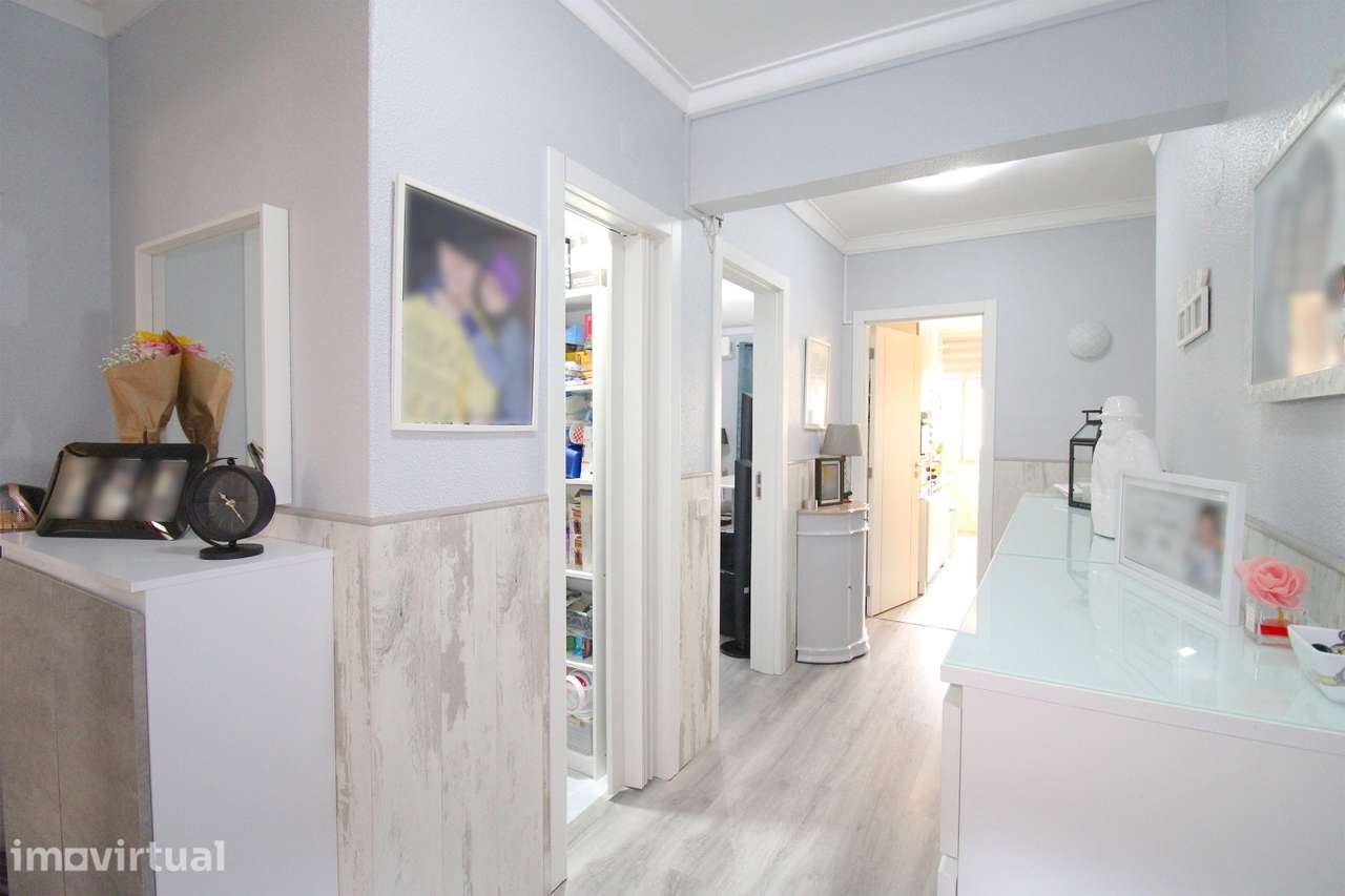 Apartamento T3 Torre da Marinha - próximo estação Fertagus - Grande imagem: 2/23