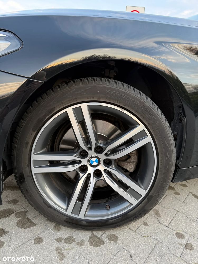 BMW Seria 5 518d - 8