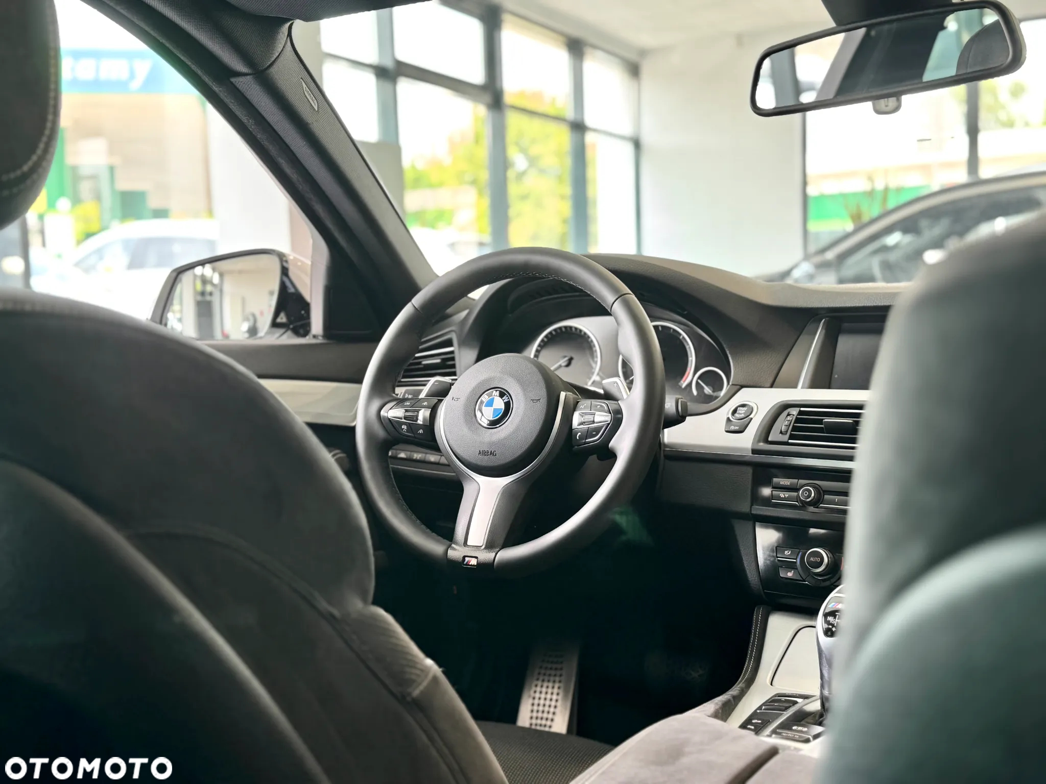 BMW Seria 5 530d xDrive Touring Sport-Aut - 20