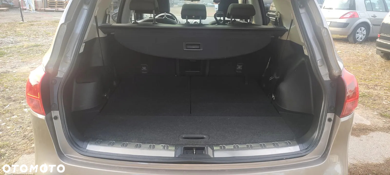 Nissan Qashqai+2 - 17