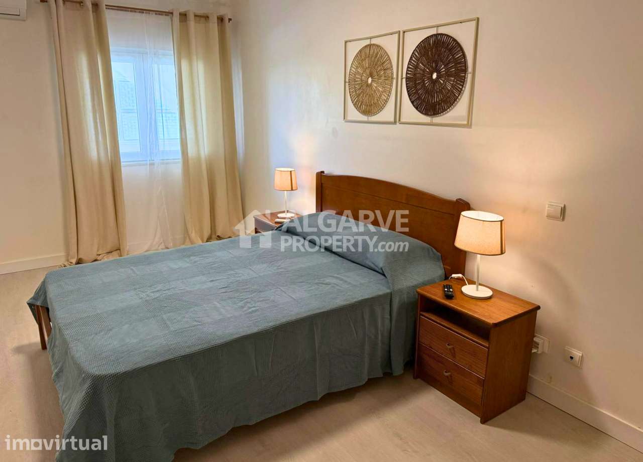Fantástico Apartamento T3 Renovado num Condomínio Tranquilo em Vilamou - Grande imagem: 4/47