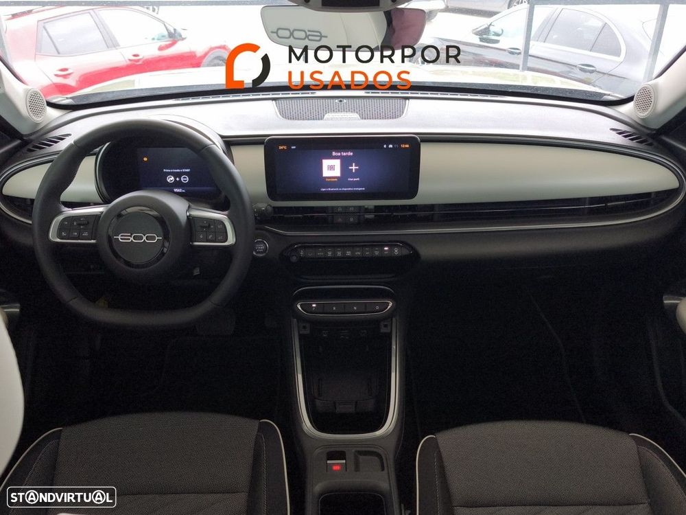 Fiat 600 1.2 Hybrid Icon - 8