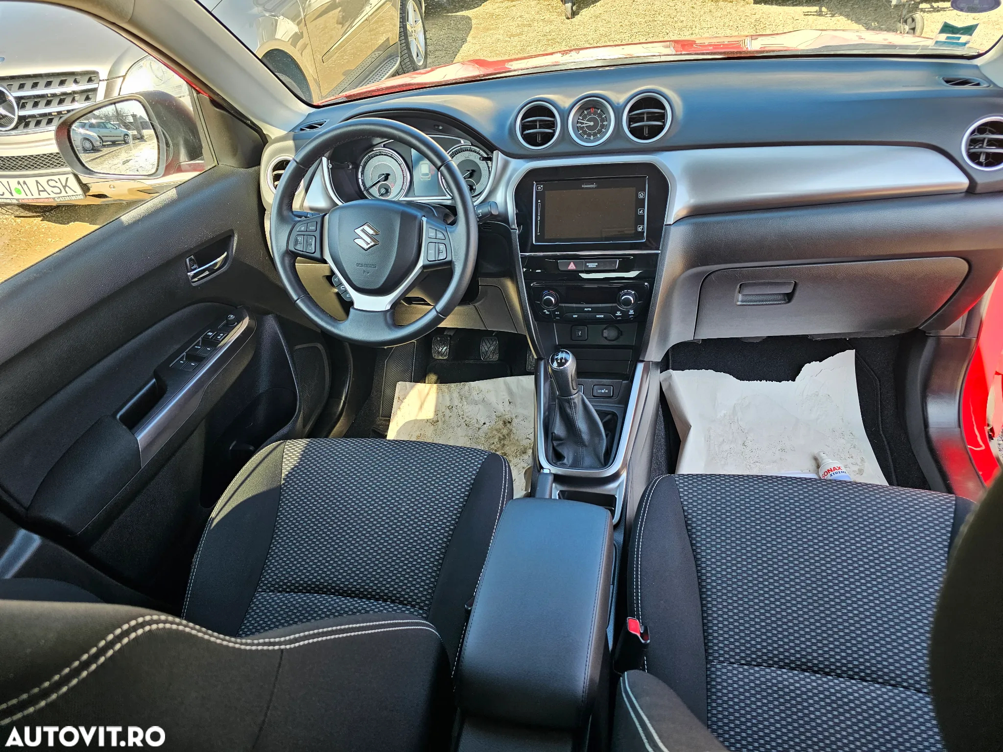 Suzuki Vitara 1.0 Boosterjet Comfort - 6