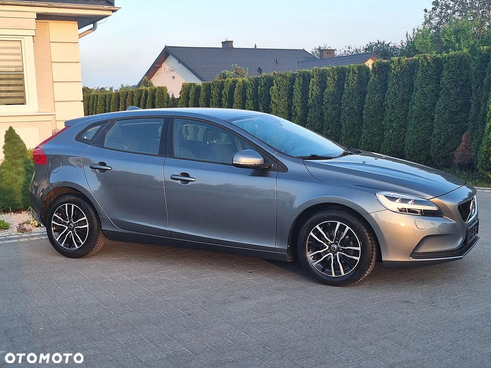 Volvo V40 D2 Kinetic - 4