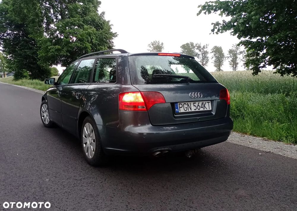 Audi A4 Avant 2.0 TDI - 6