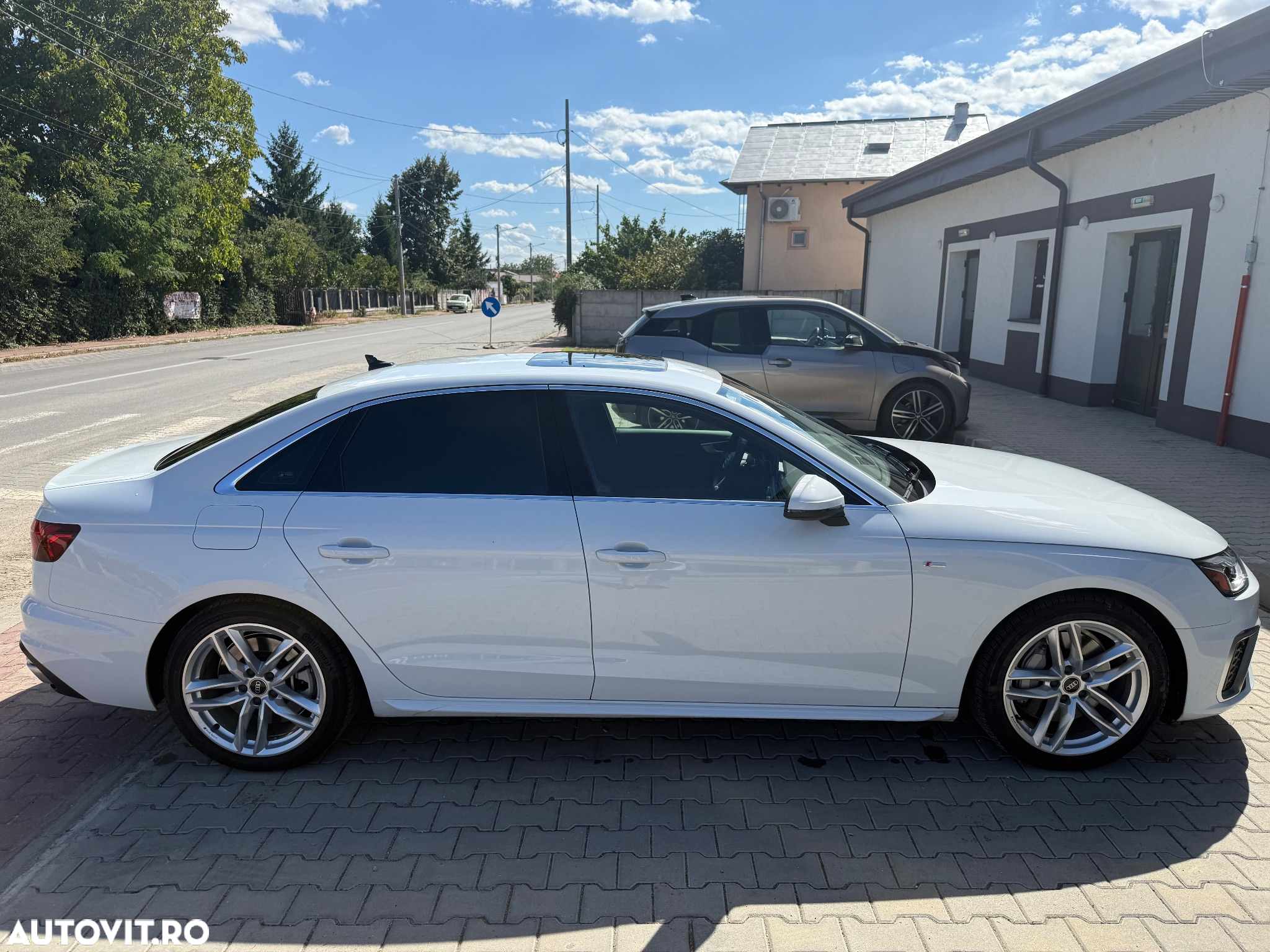 Audi A4 Avant 45 TFSI quattro S tronic S line - 2