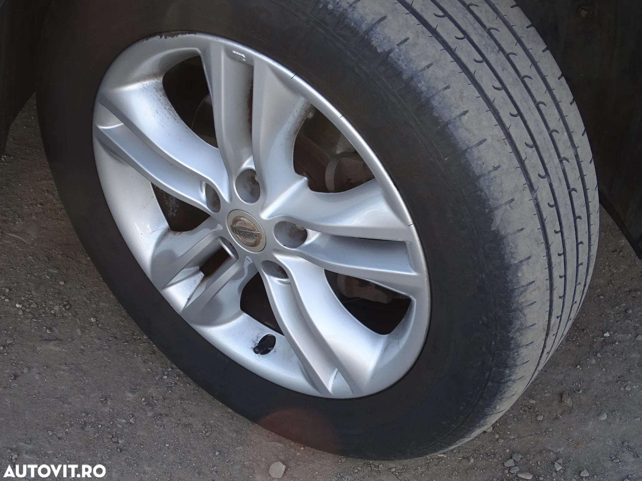 Nissan Qashqai 1.6 dCi DPF 4x4 tekna - 18