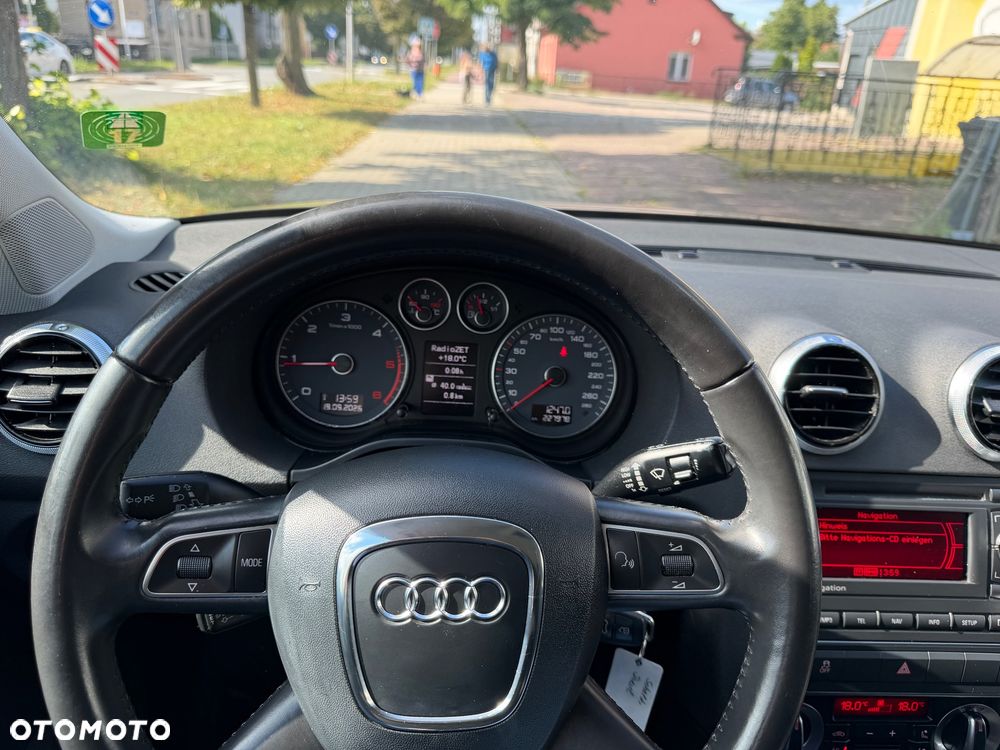 Audi A3 Sportback 2.0 TDI Ambiente - 22
