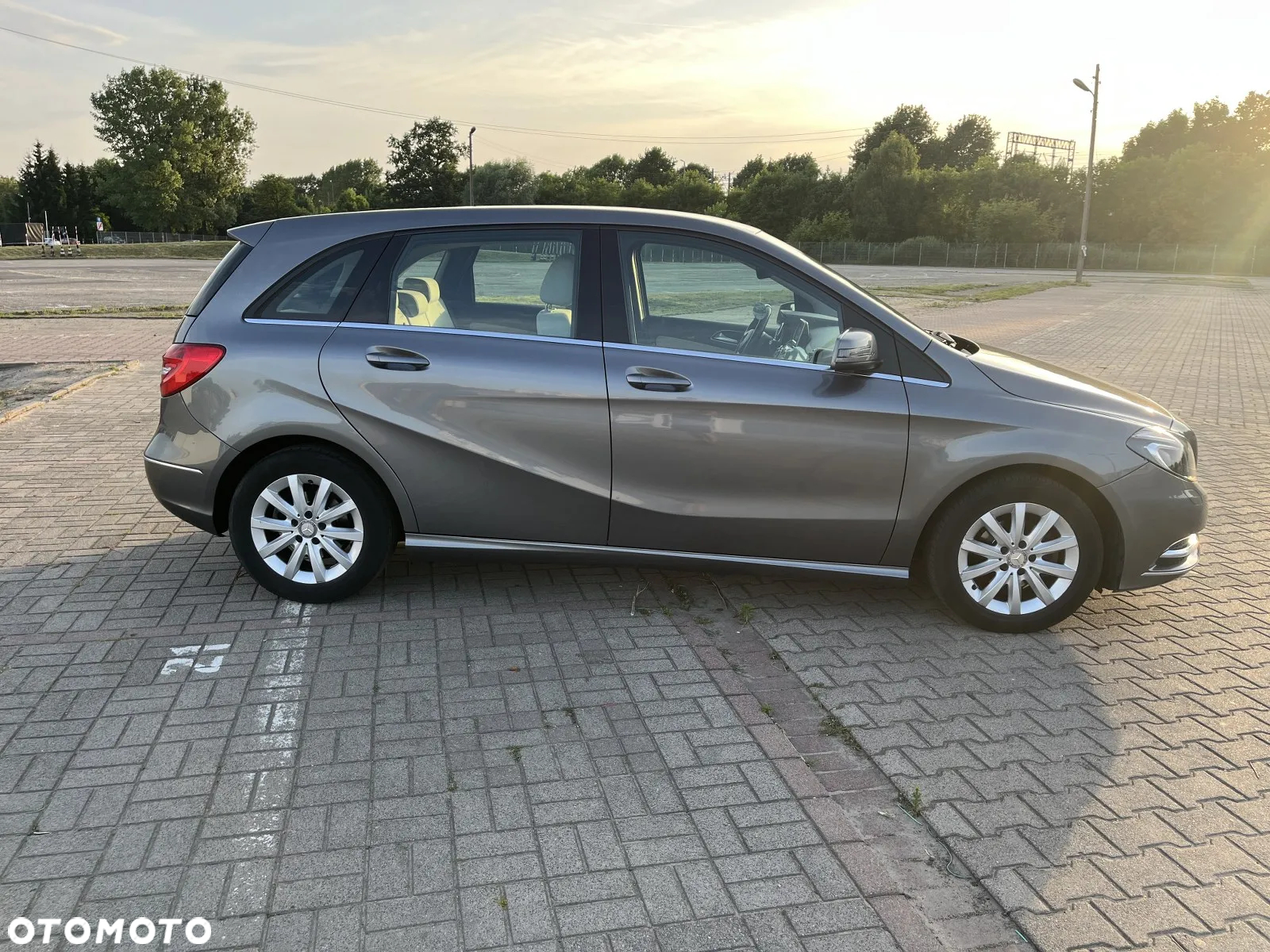 Mercedes-Benz Klasa B 180 (CDI) d 7G-DCT - 7