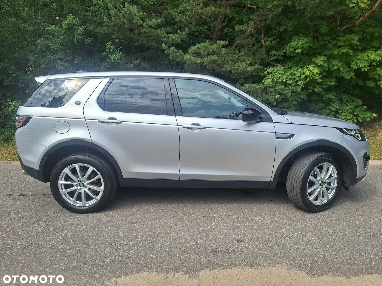 Land Rover Discovery Sport - 3