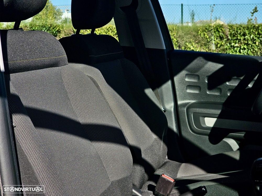 Citroën C3 1.2 PureTech Plus - 7