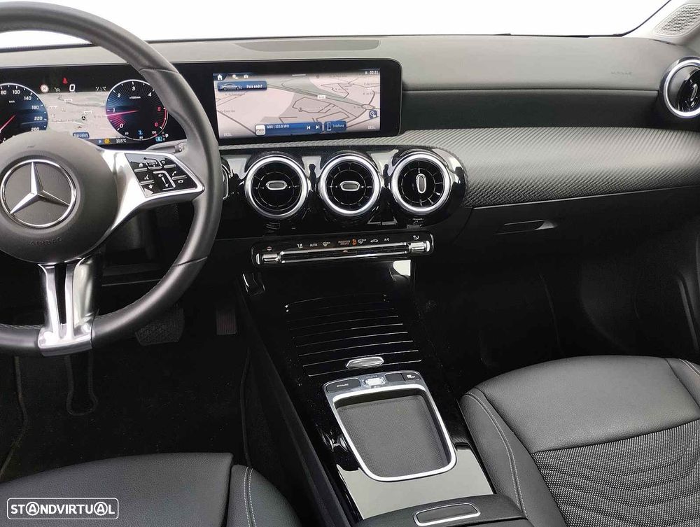 Mercedes-Benz CLA 180 d 7G-DCT Progressive - 5