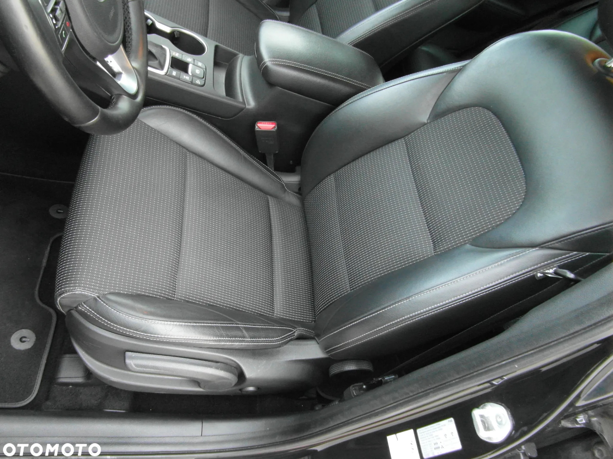 Kia Sportage 2.0 CRDI 4WD Automatik Vision - 15