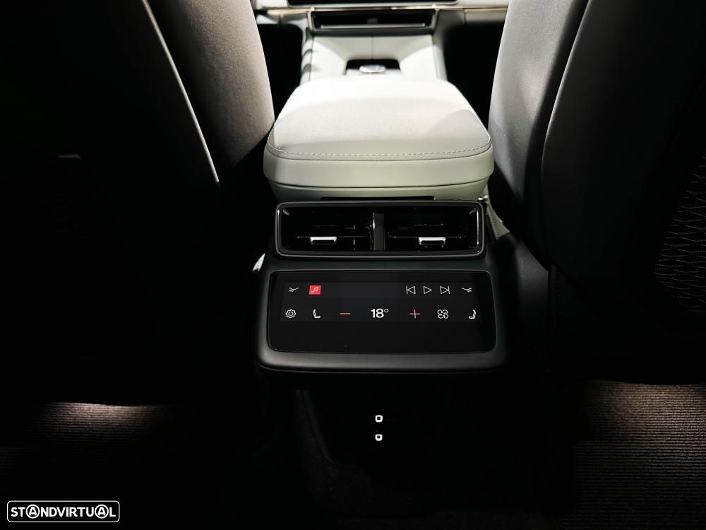 Polestar 4 Long Range 100 kWh Single Motor Plus - 27