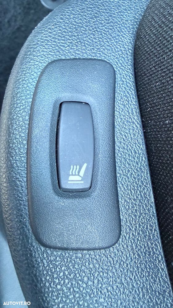 Renault Clio (Energy) dCi 90 Start & Stop INTENS - 37