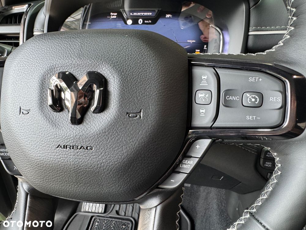 Dodge RAM - 29