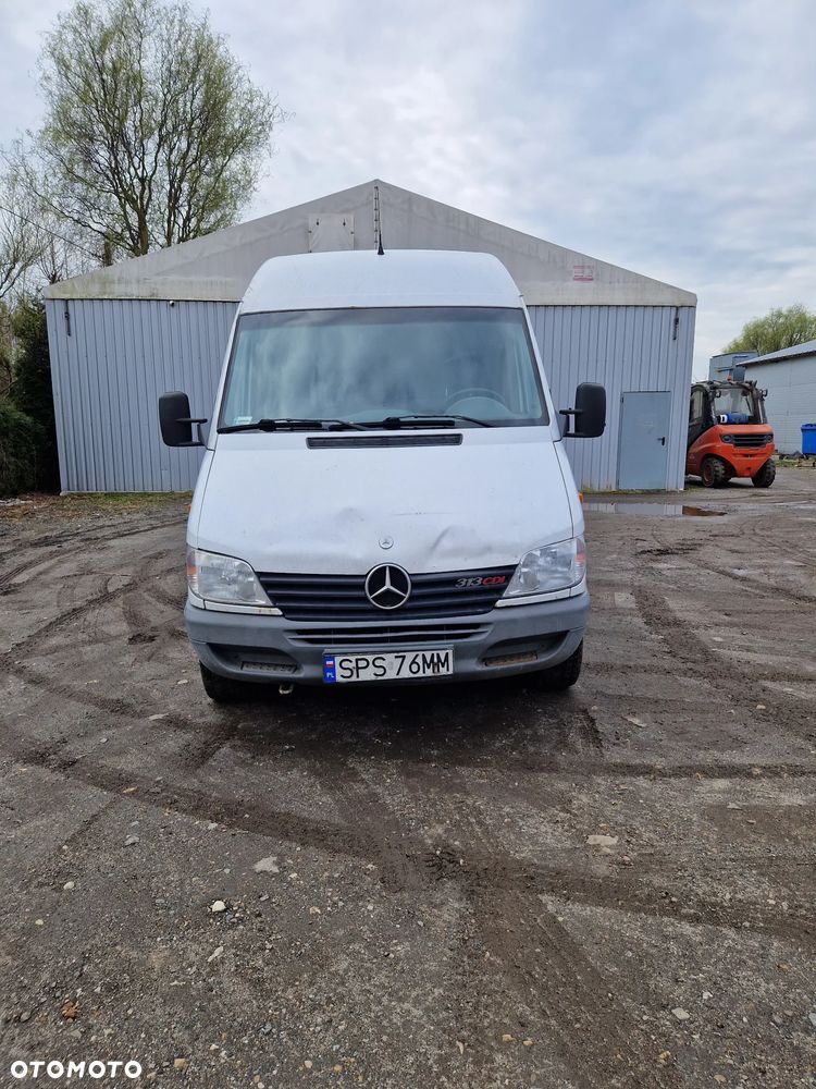 Mercedes-Benz Sprinter - 7