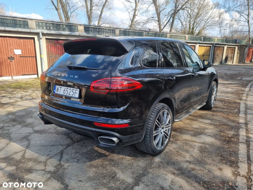 Porsche Cayenne Tiptronic S - 17