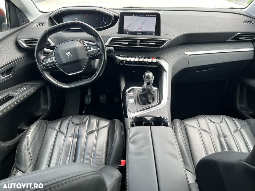 Peugeot 3008 PureTech 130 Stop & Start GPF Allure Business-Paket - 9