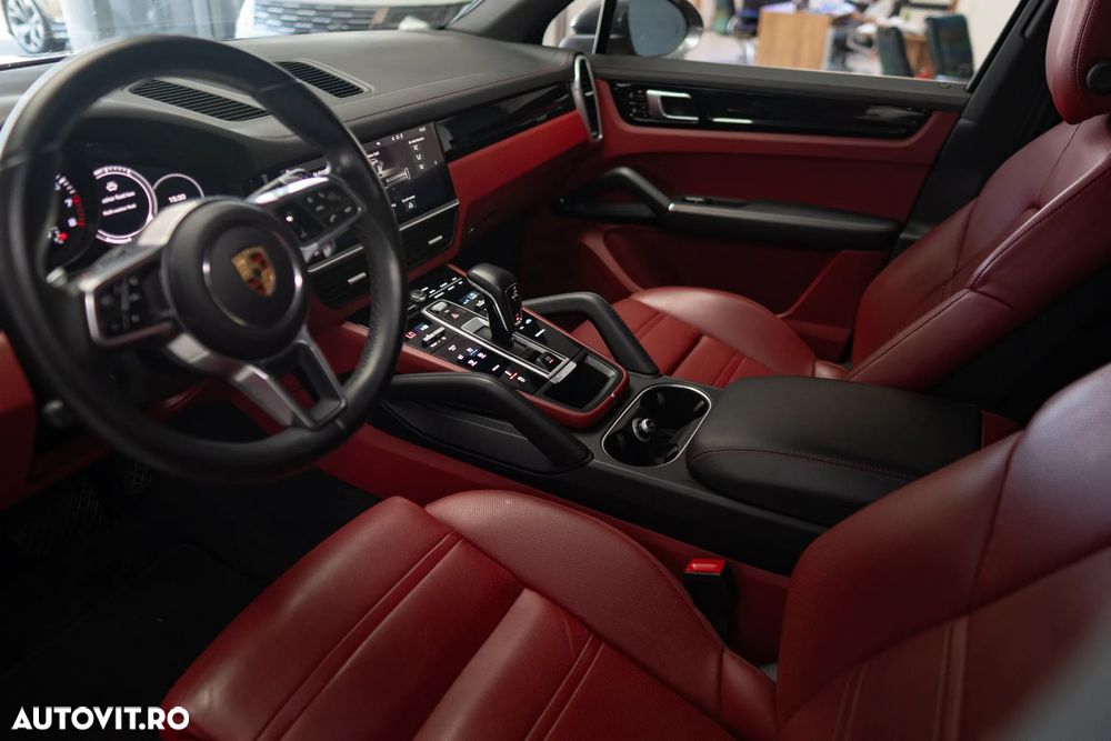 Porsche Cayenne Standard - 18