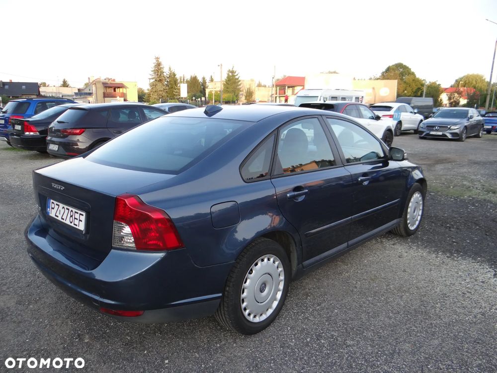 Volvo S40 2.0D - 10