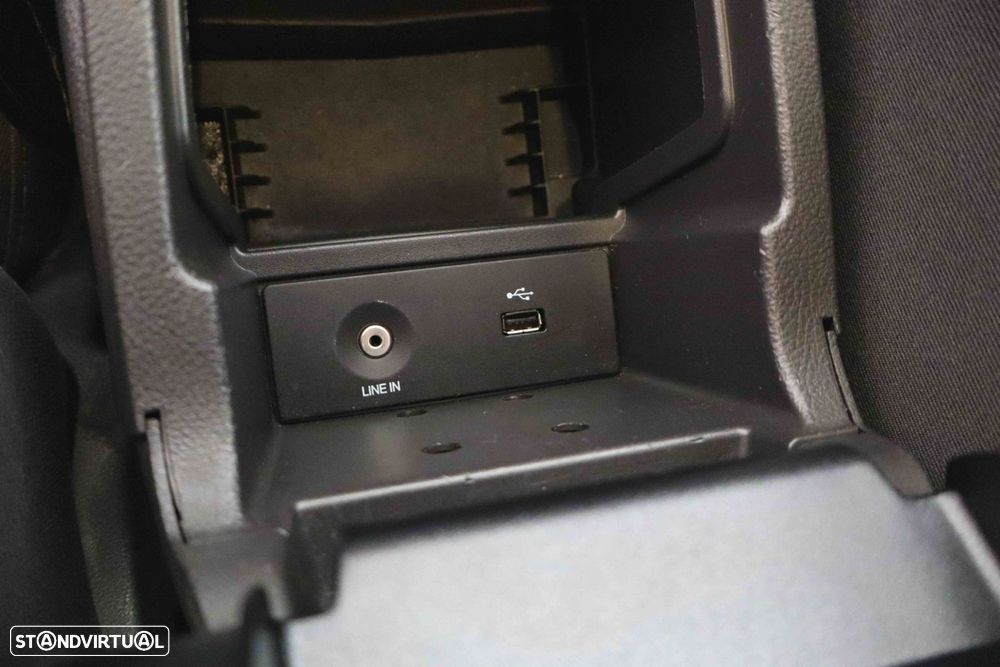 Ford Focus SW 1.6 TDCi Trend - 27