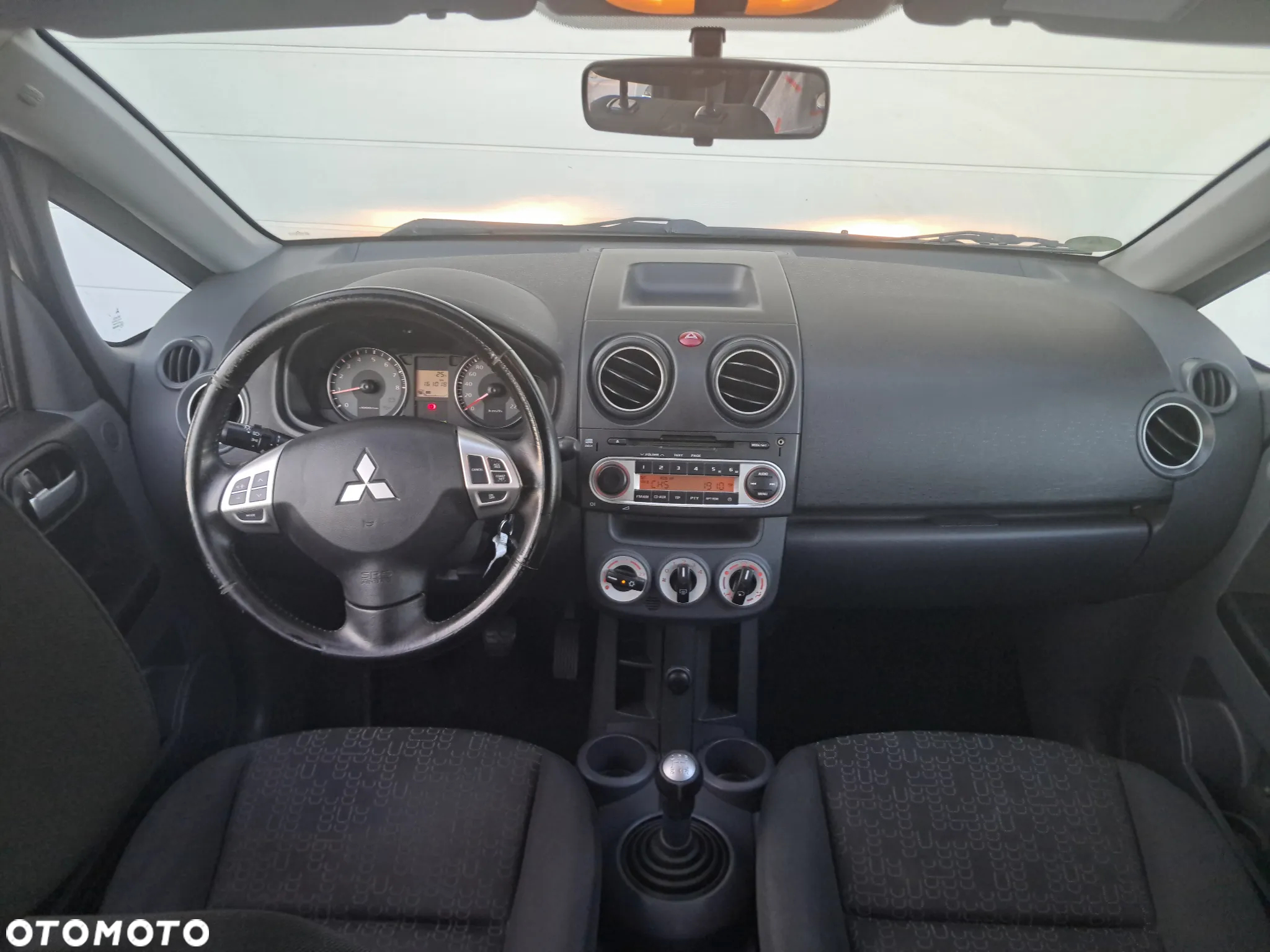 Mitsubishi Colt 1.3 ClearTec Edition - 28