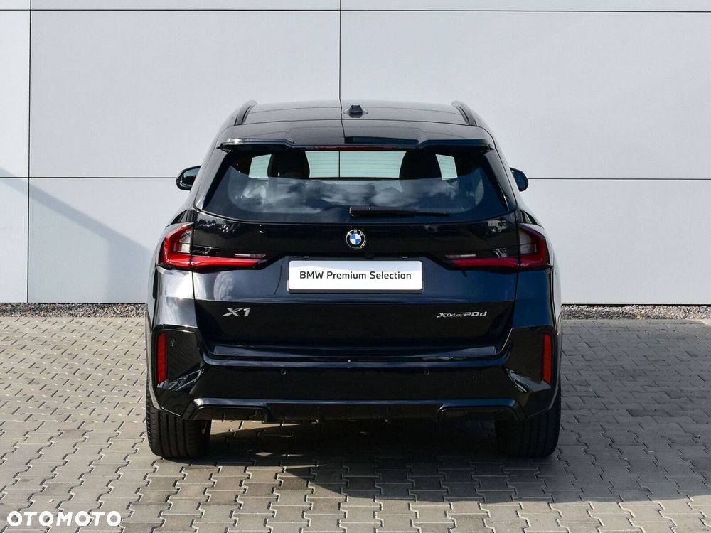 BMW X1 xDrive20d mHEV sport - 9