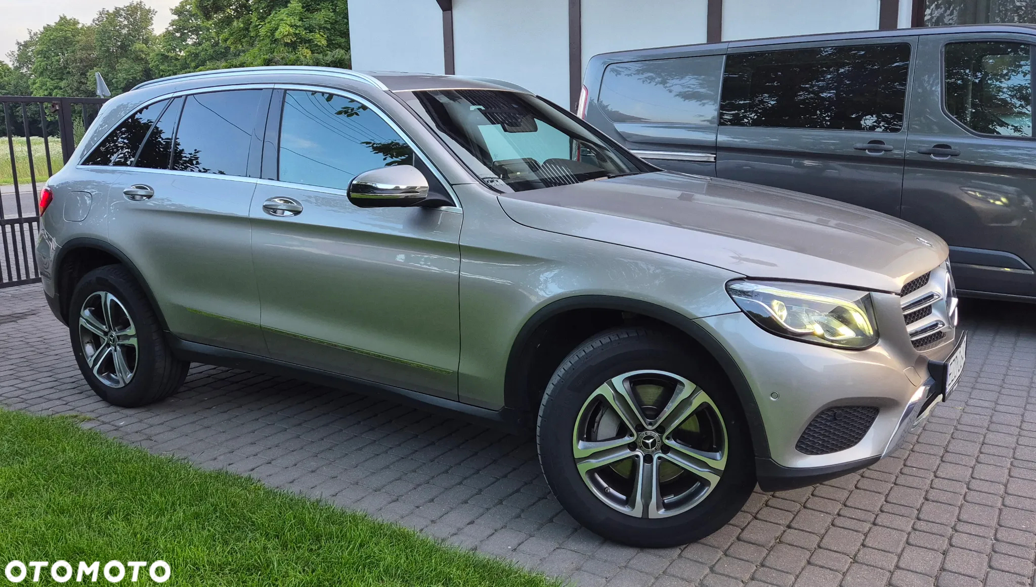 Mercedes-Benz GLC 250 4Matic 9G-TRONIC - 13