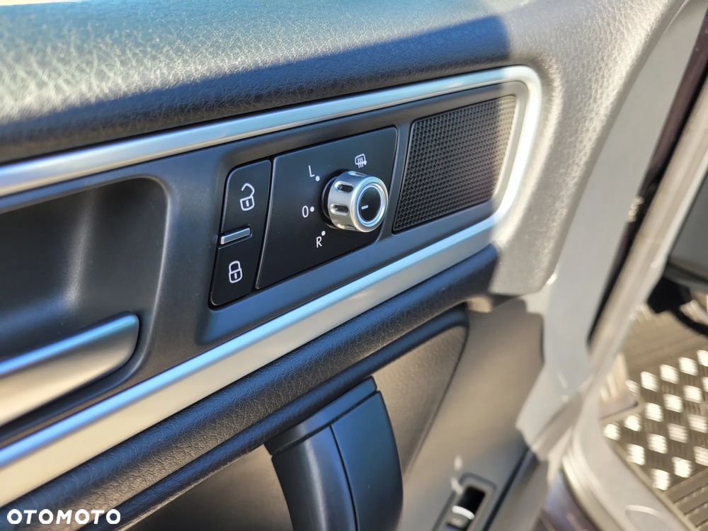 Volkswagen Touareg 3.0 V6 TDI Blue Motion DPF Automatik - 12