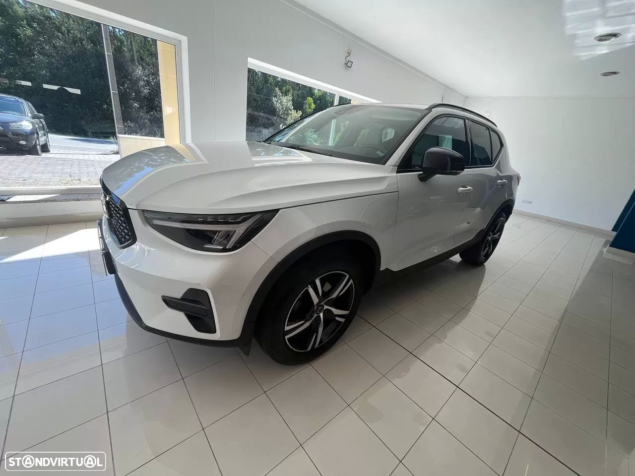 Volvo XC 40 1.5 T2 Plus Dark Auto - 22