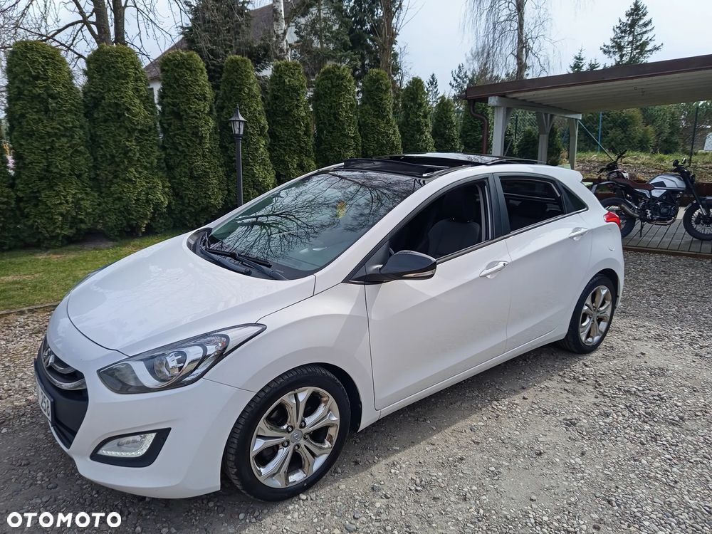 Hyundai i30 1.6 CRDi BlueDrive Premium - 3